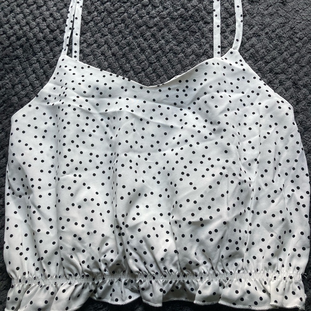 polka dot top